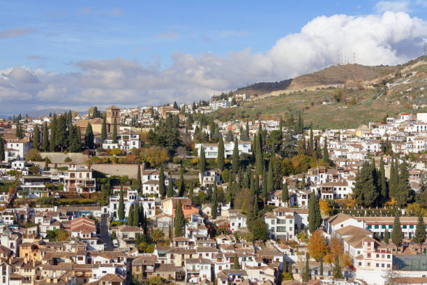 istock Cityscape of Granada 639151290