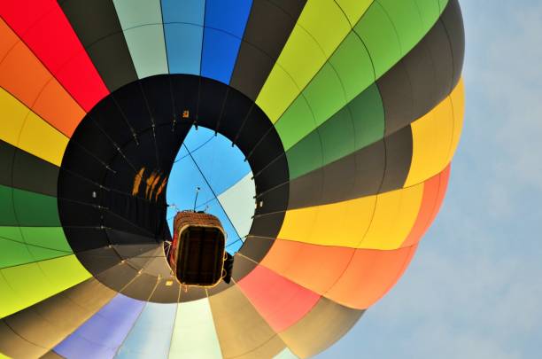 istock Hot Air Baloon 639156638