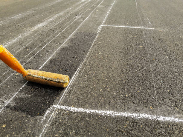 istock Traffic line painting . 639162674