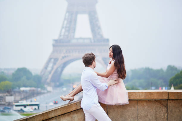 istock Romantic couple together in Paris 639165528
