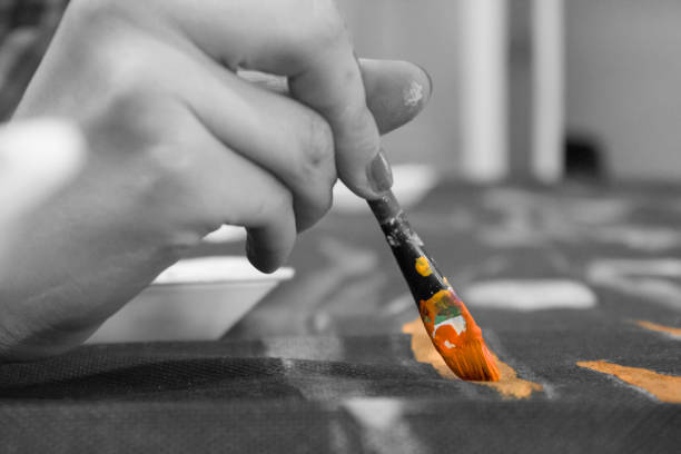 istock Painting brush 639166910