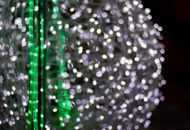 istock Winter holiday garland 639173034