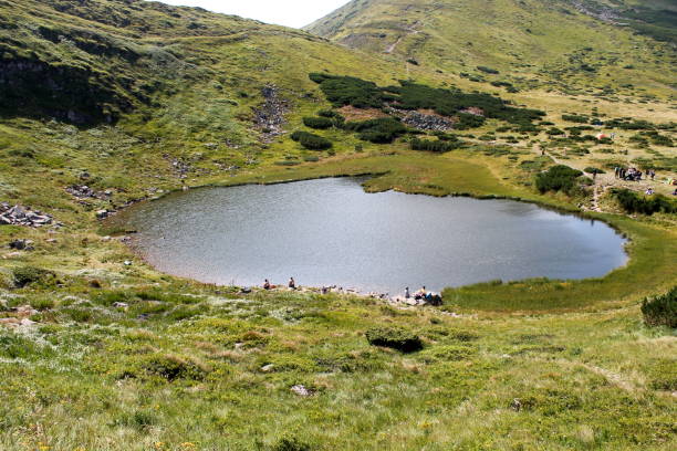 istock Lake in the mountains 639186918
