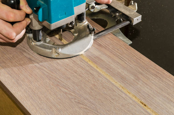 istock Processing furniture part edge 639198684