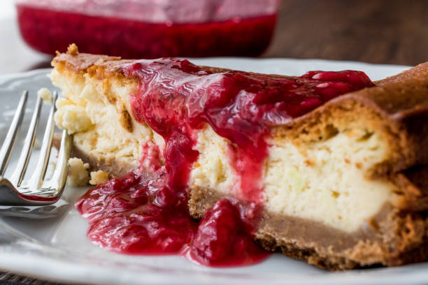 istock Homemade Raspberry Cheesecake in white plate 639225664
