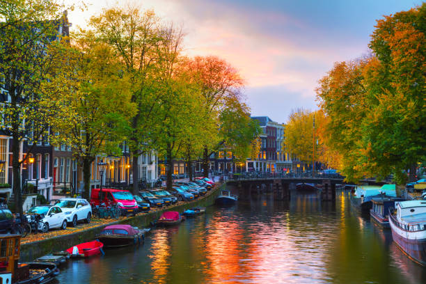 istock Amsterdam city view with canals and bridges 639246160