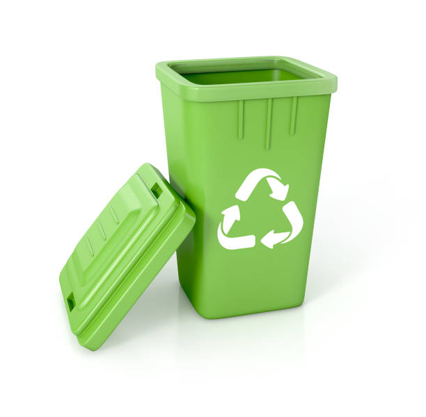 istock Open Recycle bin with recycle sign. 3d illustration 639250632