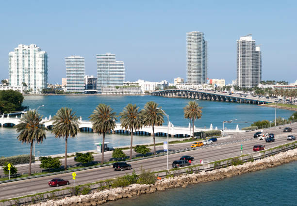 istock Highway To Miami Beach 639251750