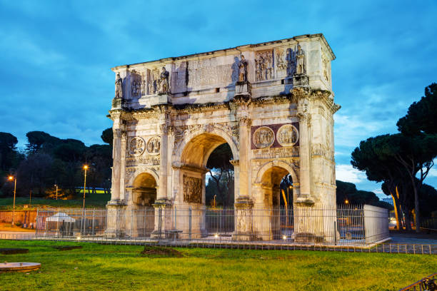 istock Arch of Constantine in Rome, Italy 639260584