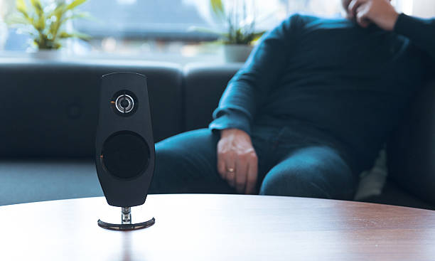 istock Voice assistant connected to the internet in smart home 639266604