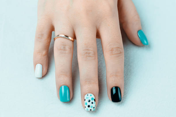 istock Female trendy manicure 639279654
