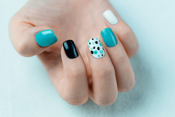 istock Female trendy manicure 639280030
