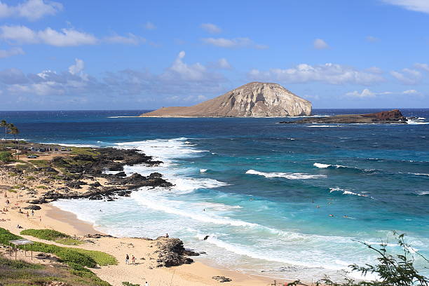 istock Rabbit island, Hawaii,  viewed from Makapuu Lookout 639288734