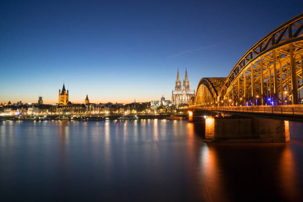istock Cologne Cathedral and Hohenzollern Bridge 639296988