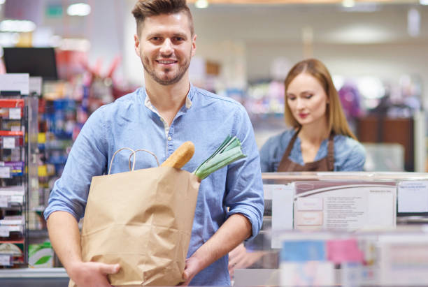 istock The young man finished his shopping 639312112