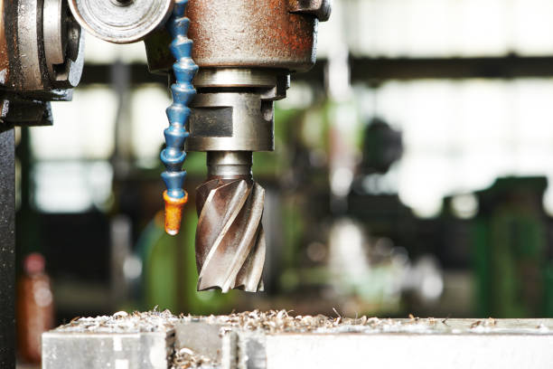 istock industrial metalworking cutting process by milling cutter 639329302