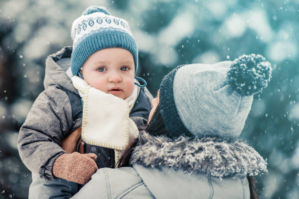istock Family enjoying winter 639333422