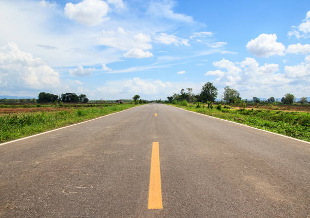 istock Country Road 639366792