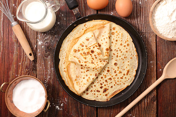 crepe with ingredient