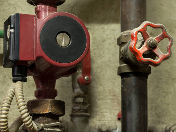 istock Water pump and a valve 639372830