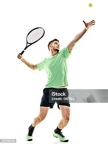 Foto de Serviço De Tenista Servindo Homem Isolado e mais fotos de stock de Tênis - Esporte de Raquete - Tênis - Esporte de Raquete, Brincar, Servir - Esporte