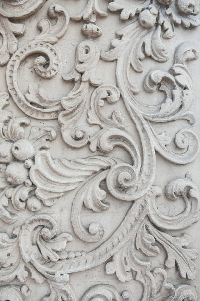istock Luxury white wall design with vintage mouldings 639391390