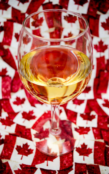 istock canadian wine 639408878