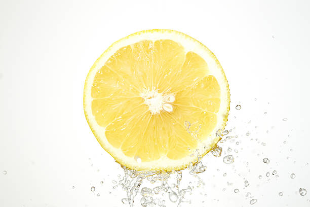 istock the broccoli with water splash 639419290