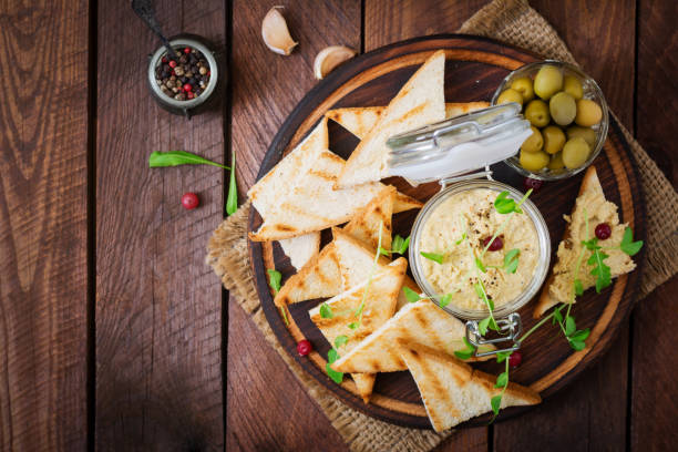 istock Pate Chicken - rillette, toast, olives and herbs 639427830
