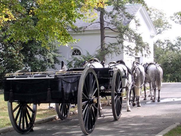 istock Arlington Cemetery Catafalque October 2004 639429442
