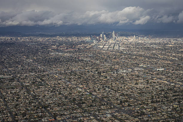 Zdjęcie lotnicze Los Angeles po burzy z chmurami – zdjęcie