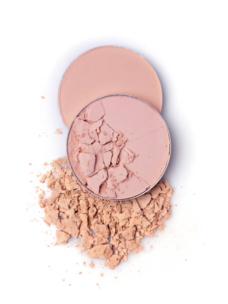 istock Beige face powder 639443130