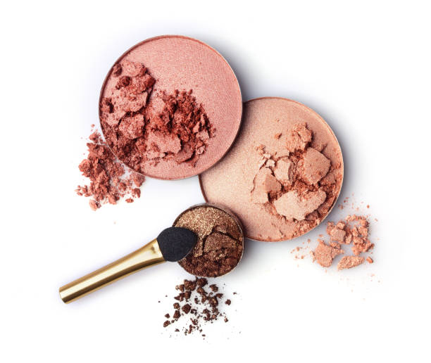 crushed blush and eyeshadow - blush imagens e fotografias de stock