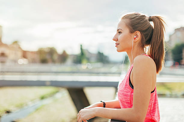 istock Young athlete in contemplation 639463984
