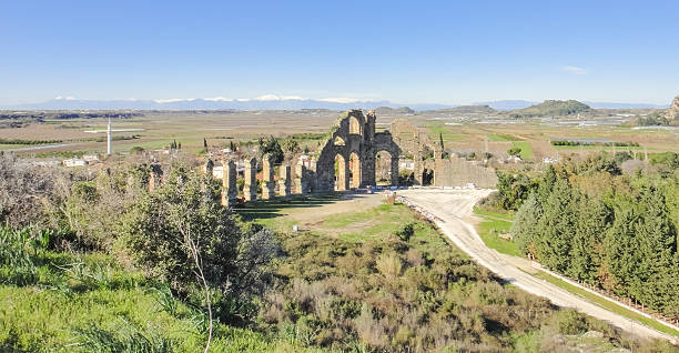 ruiny aspendos (aspendus) w turcji - serik zdjęcia i obrazy z banku zdjęć