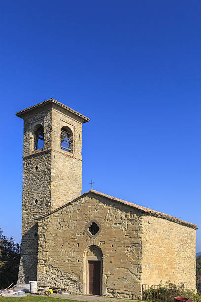 istock Country Church - Emilia Romagna, Italy 639499382