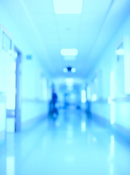 istock Movement and light in the hospital corridor. Blurred background 639501924