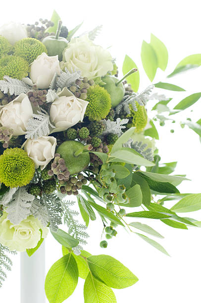 istock Flower arrangement 639505780