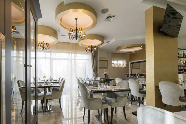 istock Interior of a modern luxury hotel restaurant 639508716