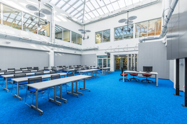 istock Library meeting room 639524684