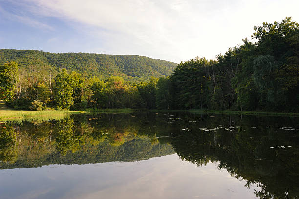 istock Tranqui Morning in Central Pennsylvania 639526650