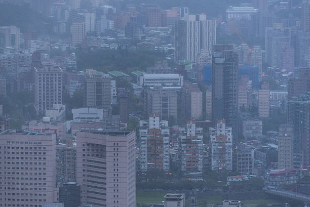 istock Taipei city twilight view 639542852