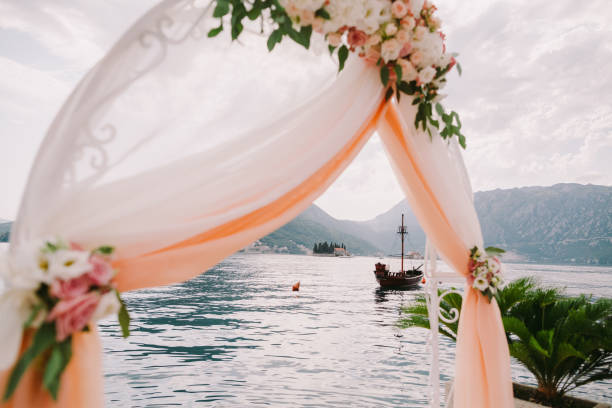 istock wedding isle and arch 639546620