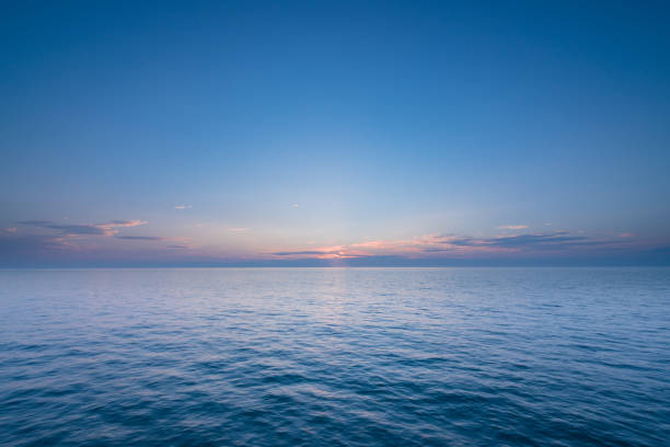 istock Beautiful sunset with blue sea 639553472
