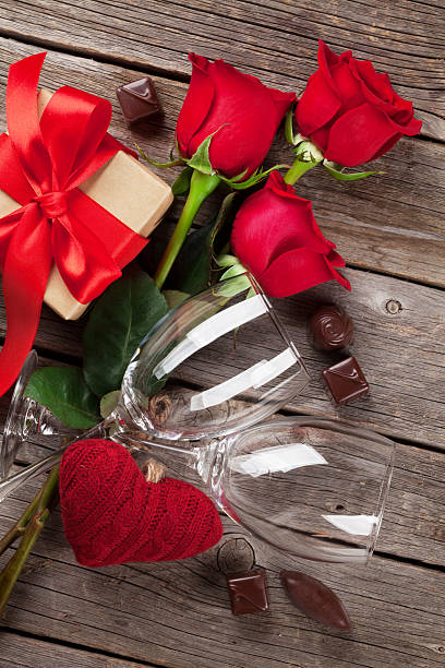istock Valentines day greeting card 639554000