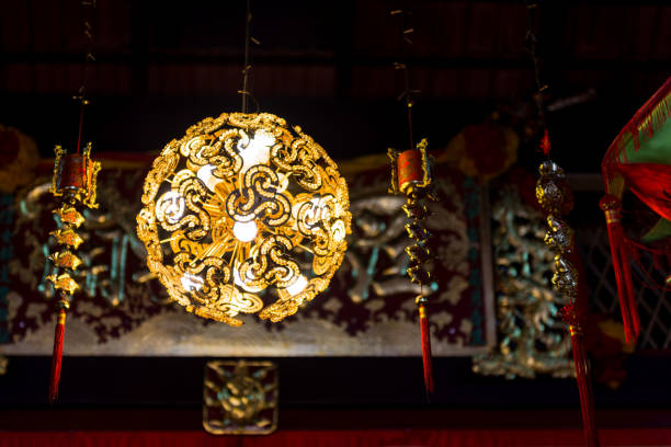 istock Retro lamp in chinese style 639555832