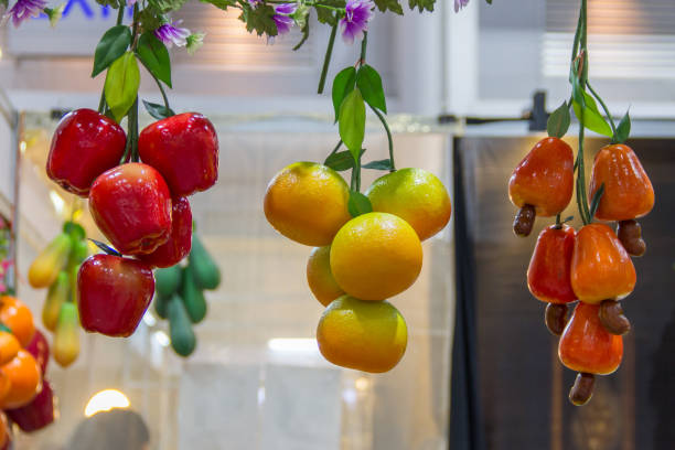 istock fruit fake hanging on 639560006