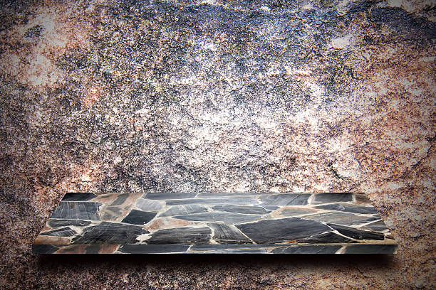 istock Stone wall background 639562312