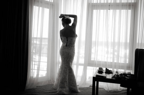 istock Black and white wedding picture. 639574348