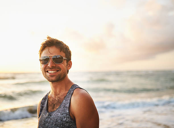 istock High tides and good vibes 639577894